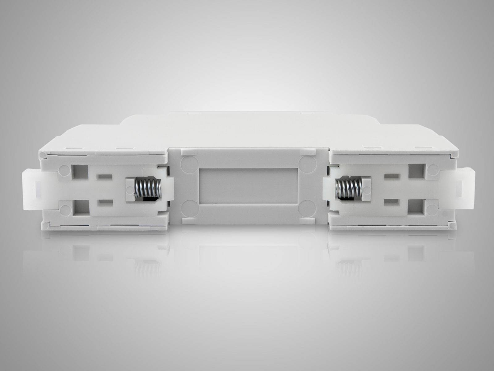 MicroStep-MIS | Back view of SBIM intelligent charger