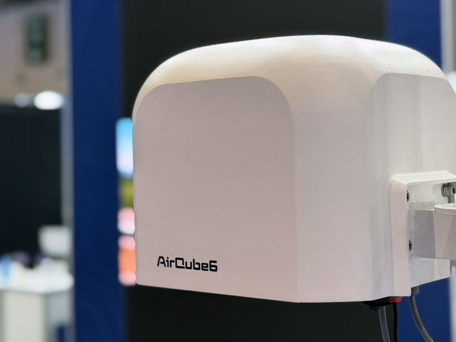 MicroStep-MIS | Near Reference Air Quality Monitor AirQube6